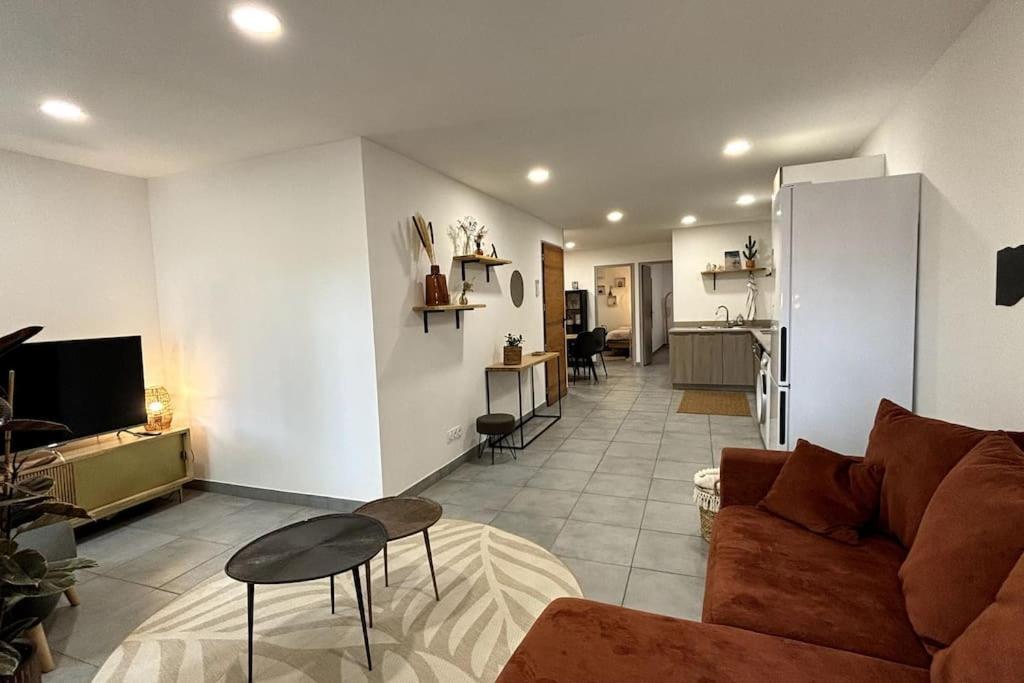 Tres Bel Appartement Climatise - Chez Tom Et Anna Bedoin Exterior photo